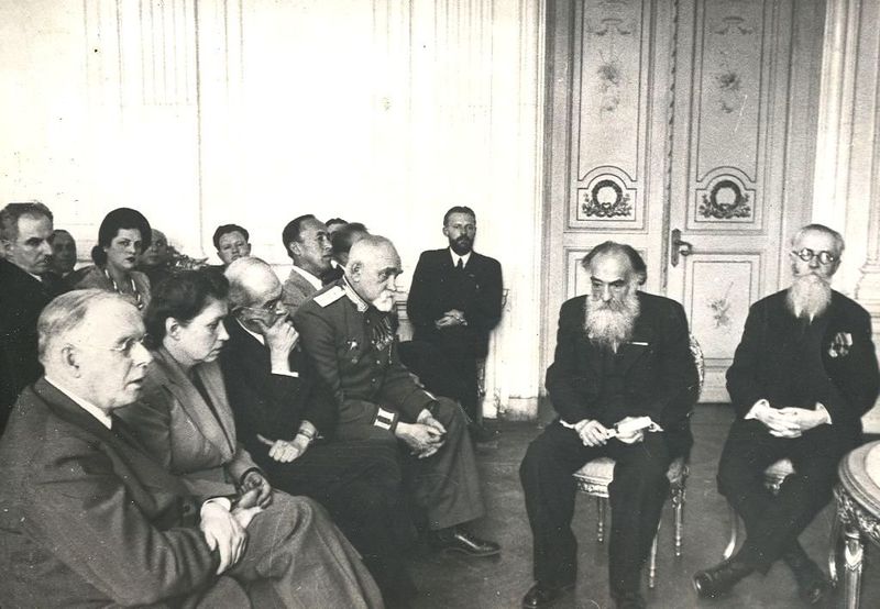 Պատկեր:Orbeli Hovsep 03.jpg